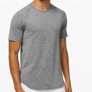 Lululemon Mens Drysense Mesh Short Sleeve - Large